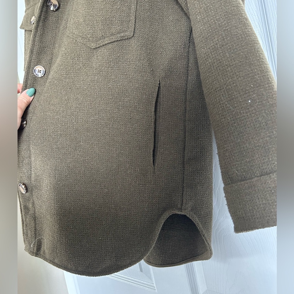 SOLD Shacket - Picture 3 of 3